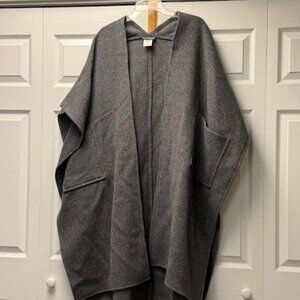 NWOT - Harve Benard Wool Blend Cape Shawl - Sz  One Size Fit All